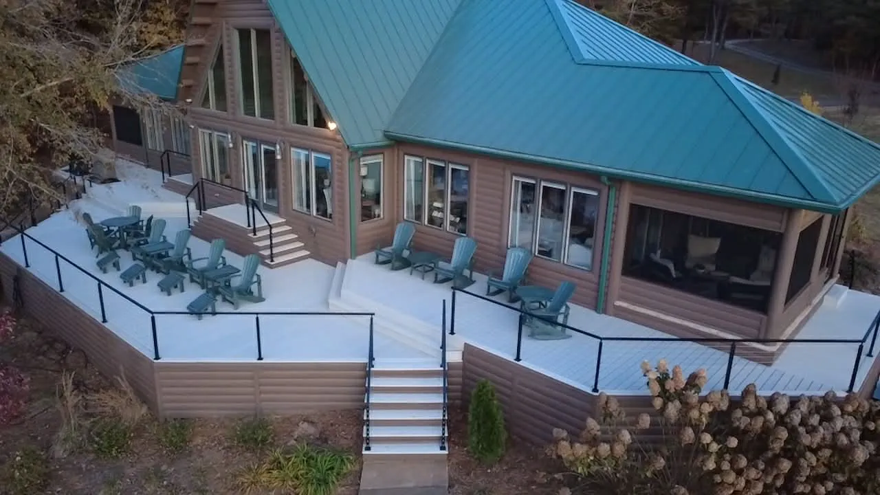 Backyard deck builders serving North Mississippi and West Tennessee